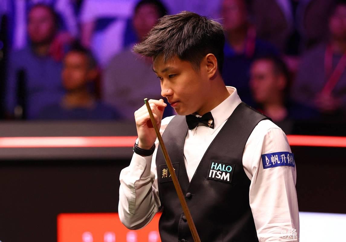 赵心童以4-1击败宾汉姆 成功挺进斯诺克英国公开赛32强