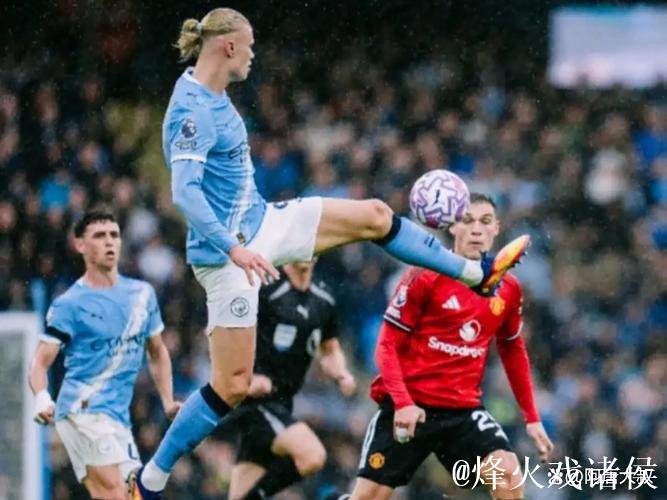 哈兰德欧冠进球超50+制造红牌 曼城2-0击败十人那不勒斯 哈兰德欧冠进球超50+制造红牌 曼城2-0击败十人那不勒斯