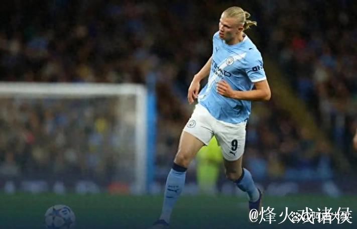 哈兰德欧冠进球超50+制造红牌 曼城2-0击败十人那不勒斯 哈兰德欧冠进球超50+制造红牌 曼城2-0击败十人那不勒斯